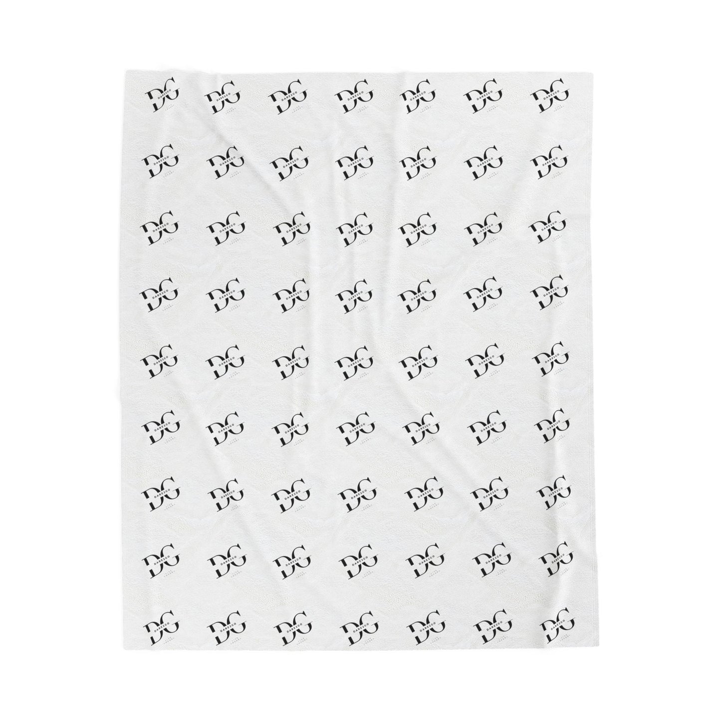Cozy Velveteen Plush Blanket, Soft Throw Blanket for Home Decor, Perfect for Gift Giving, Warm Home Essentials, Comfortable Lounge Blanket