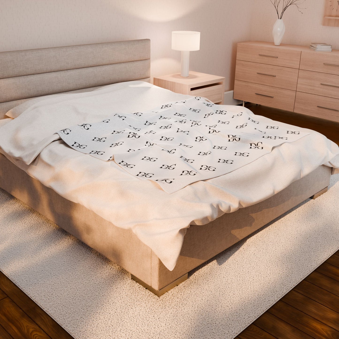 Cozy Velveteen Plush Blanket, Soft Throw Blanket for Home Decor, Perfect for Gift Giving, Warm Home Essentials, Comfortable Lounge Blanket