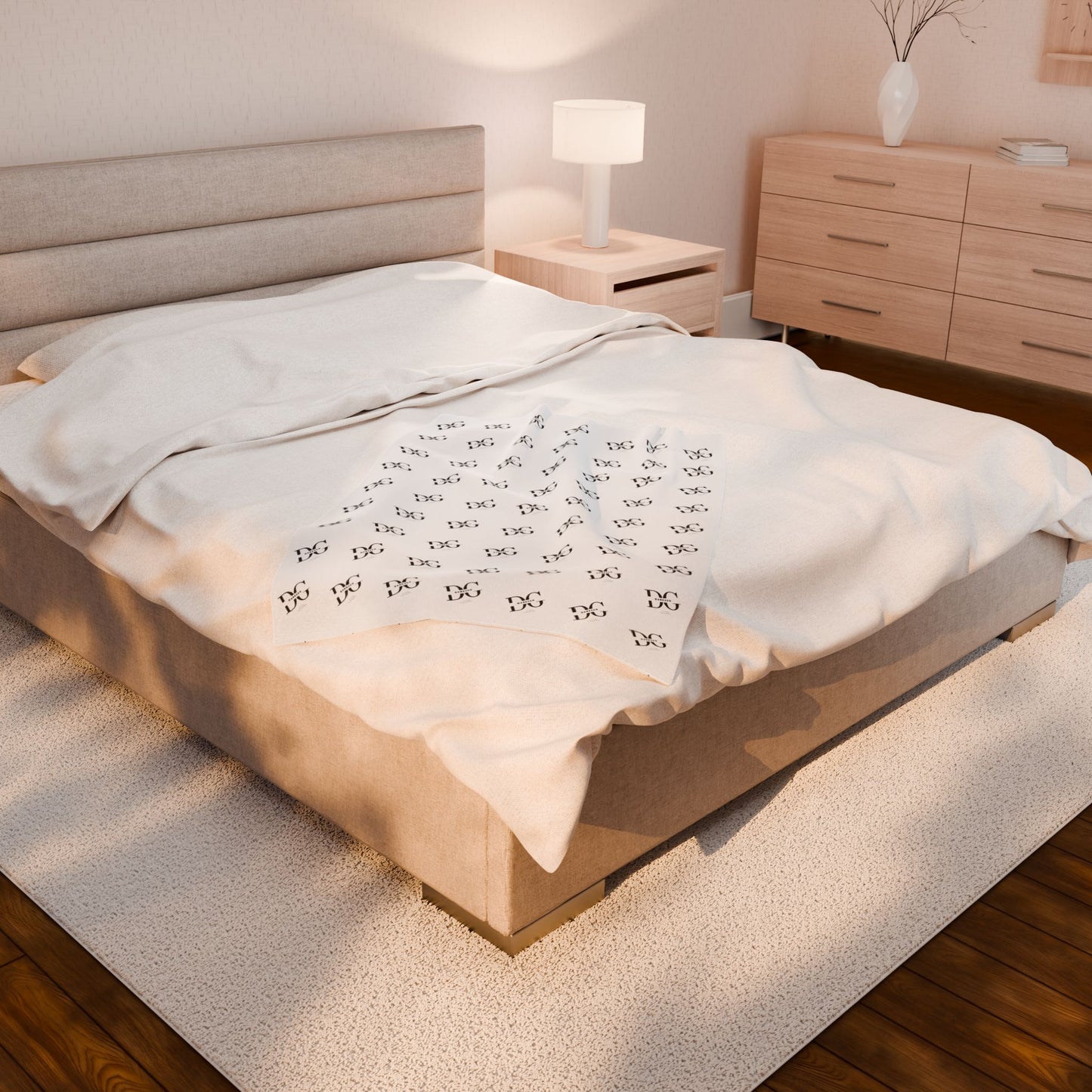 Cozy Velveteen Plush Blanket, Soft Throw Blanket for Home Decor, Perfect for Gift Giving, Warm Home Essentials, Comfortable Lounge Blanket